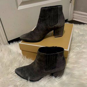 MICHAEL KORS GEMMA BOOTIES